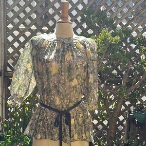 ZARA SILK BLOUSE. Size Small. Bohemian style. 3/4 length sleeves. VGUC